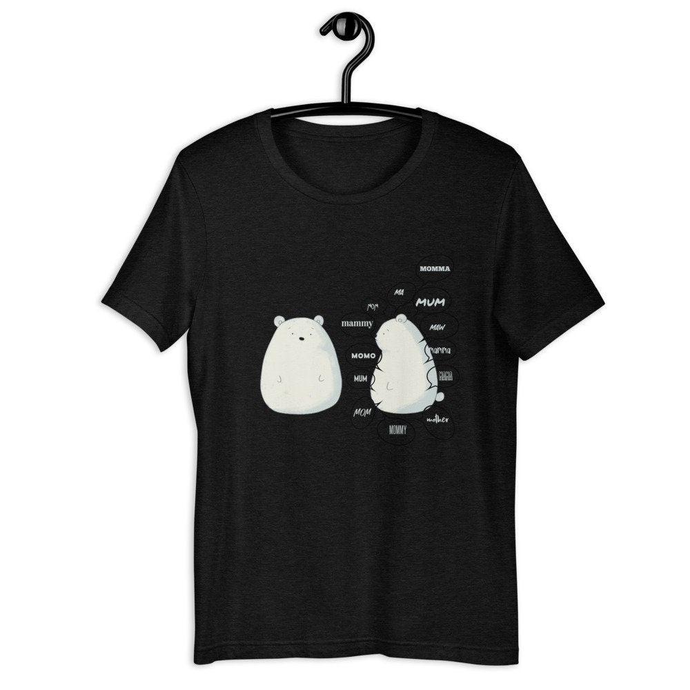 Mom Short-Sleeve Unisex T-Shirt Great for Moms To Be As Well Grandmothers Great Gift Idea for Moms Mummy Momo Mother's Day Cool Parent Gift