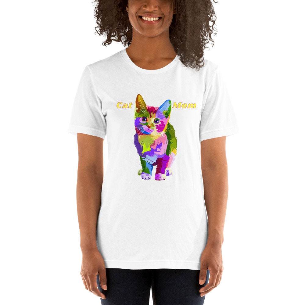 Mom Cat Short-Sleeve Unisex T-Shirt Mother's Day Gift Mom Grandmother Gift TShirt Cat Mom Gift Cute Cat Shirt Tee Shirt for Cat Lovers Gift