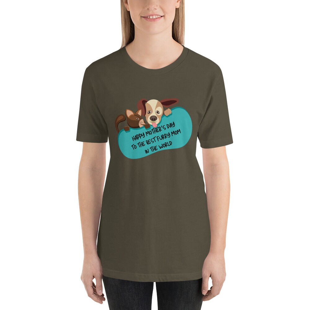 Happy Mother's Day To The Best Furry Mom In The World Dog Cat Tee Shirt Mom Grandmother Pets TShirt Gift Cute Momo Cat Dog Tee Shirt for Mum