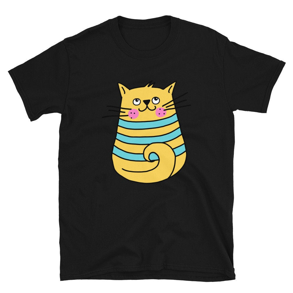 Yellow Cat Smiling Cute Silly Cat T-Shirt for Any Occasion for Anyone that Loves Cats Great Gift Ideas For Cat Lovers Pet Lovers Tee Shirt