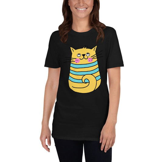 Yellow Cat Smiling Cute Silly Cat T-Shirt for Any Occasion for Anyone that Loves Cats Great Gift Ideas For Cat Lovers Pet Lovers Tee Shirt