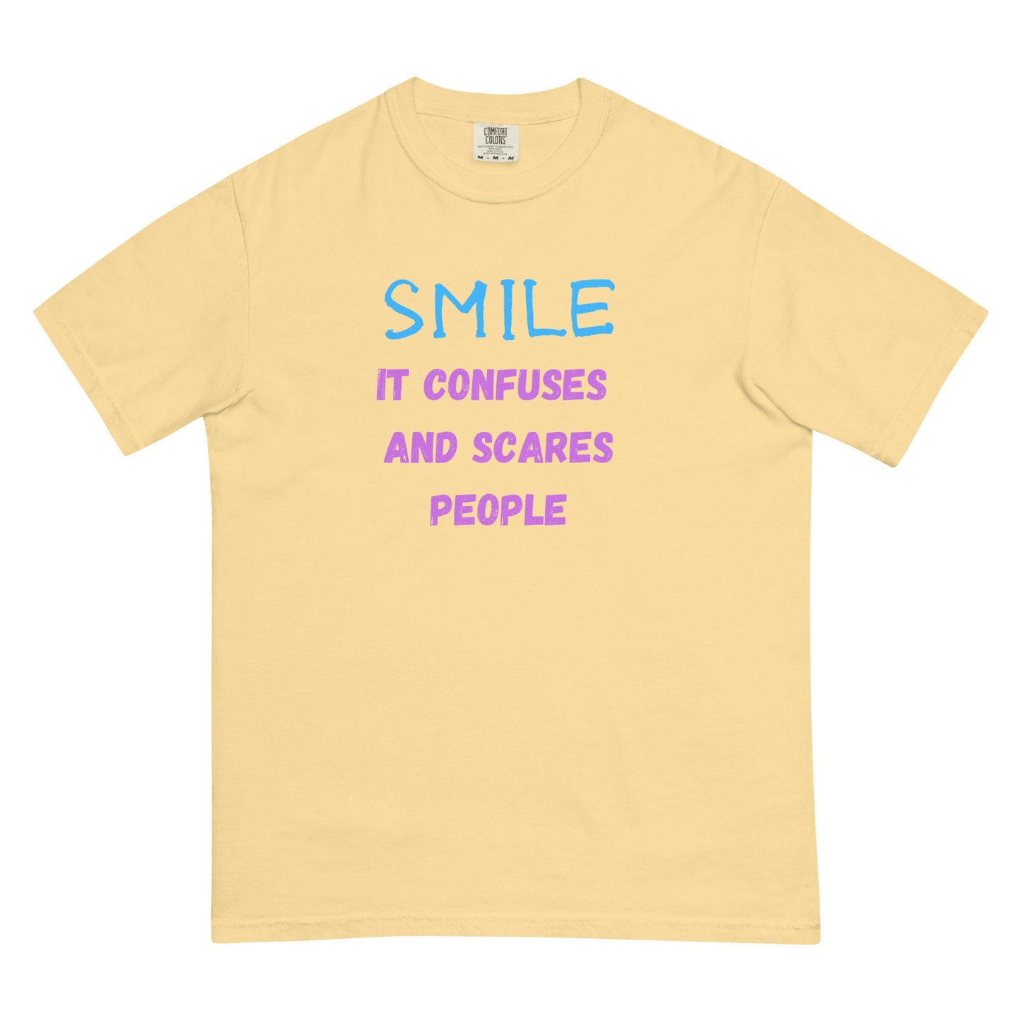 Smile it Confuses and Scares People Silly Funny Sarcastic Tshirt Happy Shirt for Family Friends Gag Gift Birthday Anniversary Gift Tee Shirt