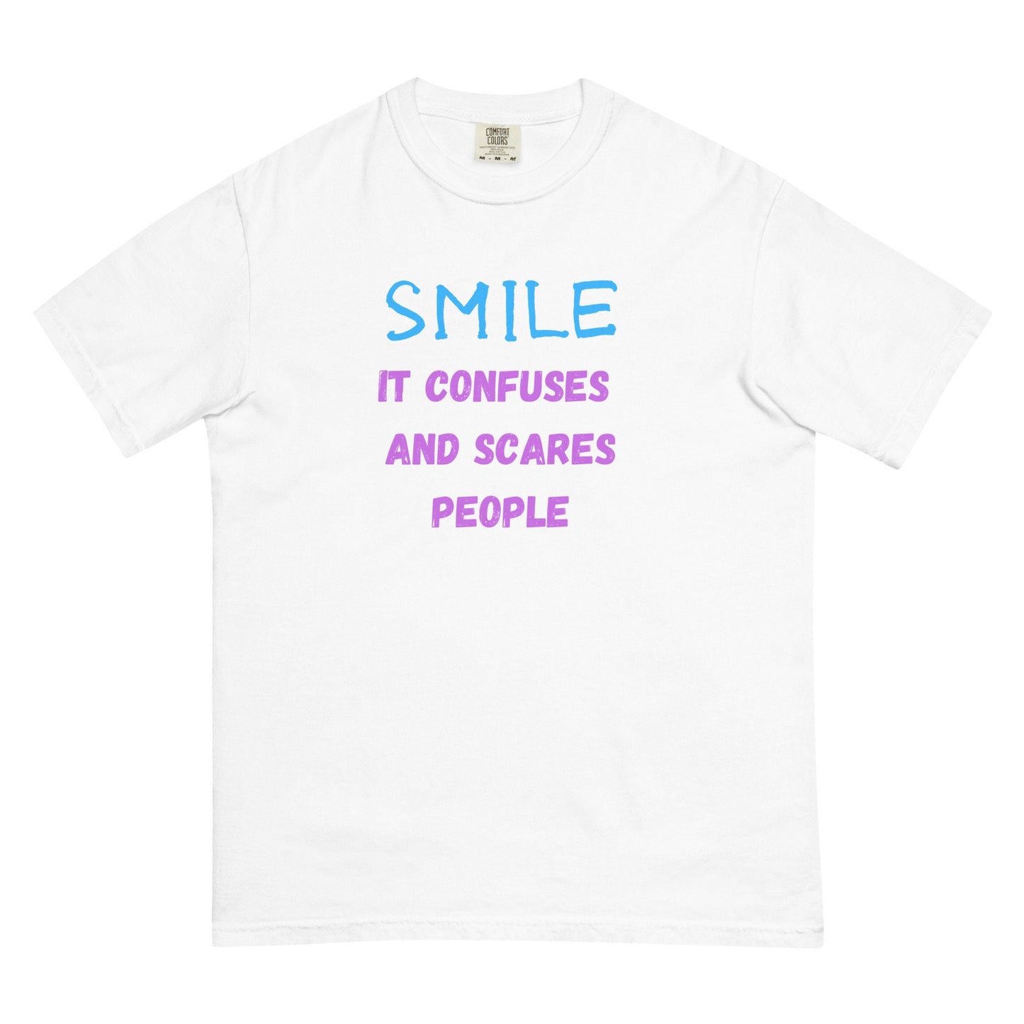 Smile it Confuses and Scares People Silly Funny Sarcastic Tshirt Happy Shirt for Family Friends Gag Gift Birthday Anniversary Gift Tee Shirt